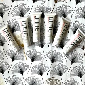 6 - UNITE BOOSTA thickening crème 1 oz